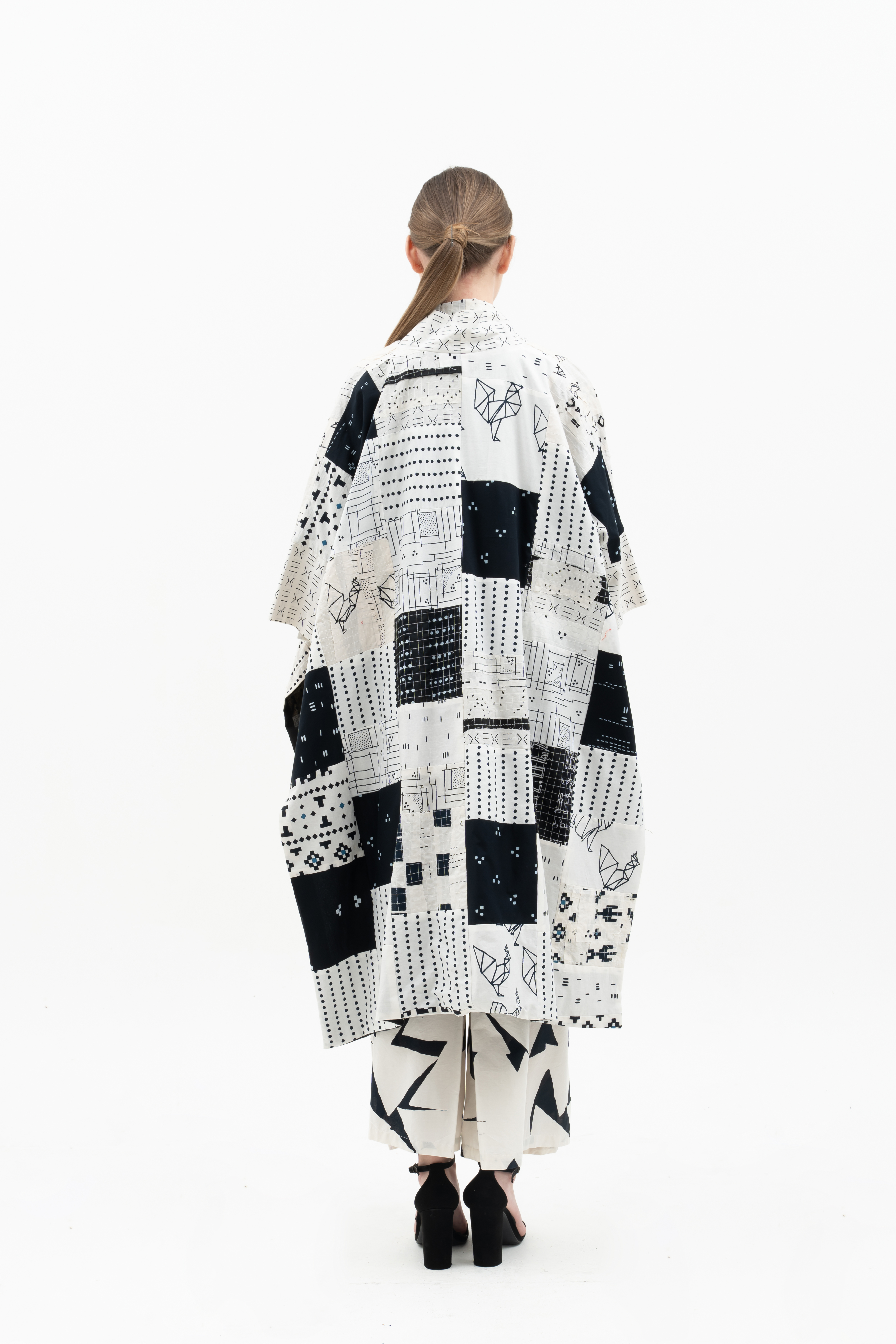 Oversized Outer Kimono Bulat